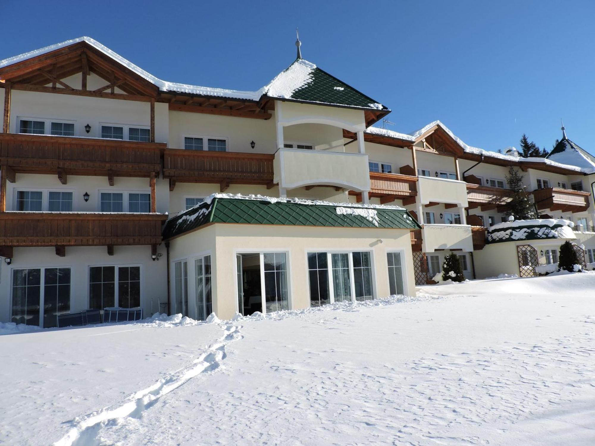 Residence Rossboden Mit Hallenbad Verano Екстер'єр фото