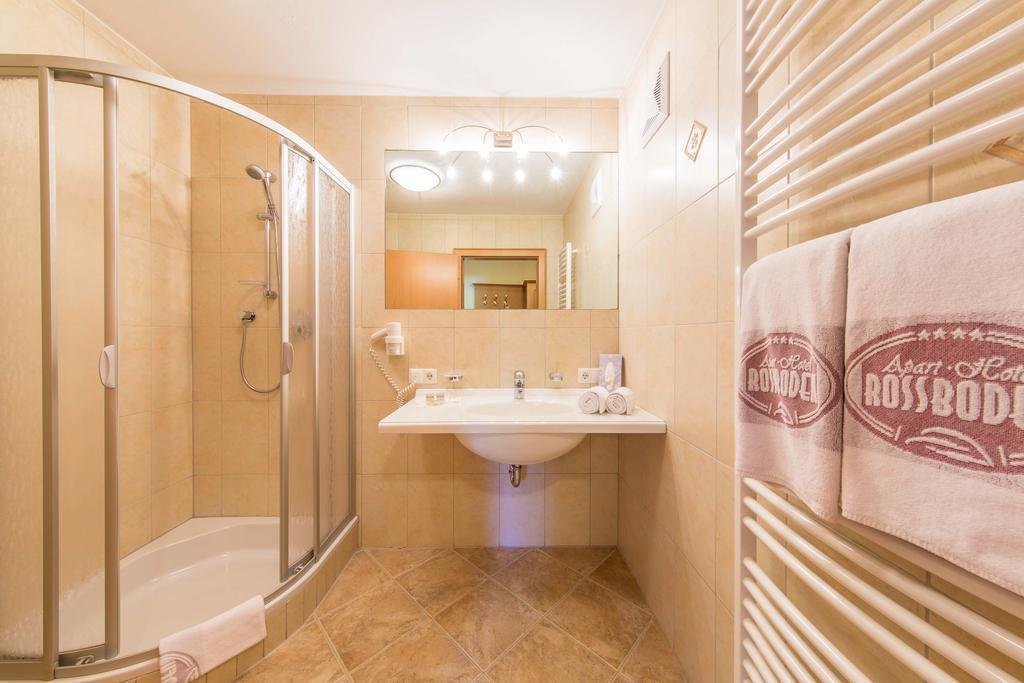 Residence Rossboden Mit Hallenbad Verano Екстер'єр фото