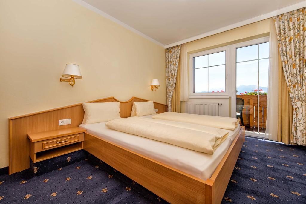 Residence Rossboden Mit Hallenbad Verano Екстер'єр фото